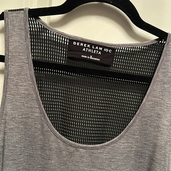 DEREK LAM IOC ATHLETA women’s size medium high low tank top - Picture 2 of 3